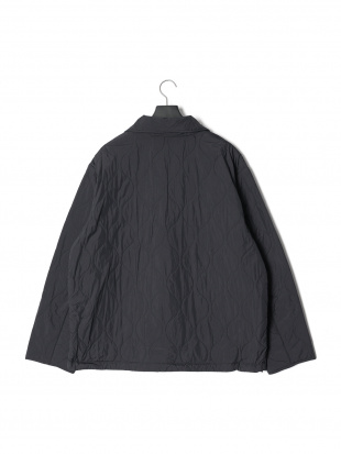 ブラック ハーフジップ キルティング プルオーバージャケット QUILTING HALF ZIP-UP JACKETを見る