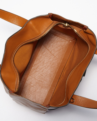 Orange　Nevis Raw Zipped Small Bagを見る