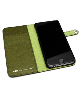 OLIVE GREEN 　INNOVATIVE MATERIAL EDITION iPhone 6s／6用を見る
