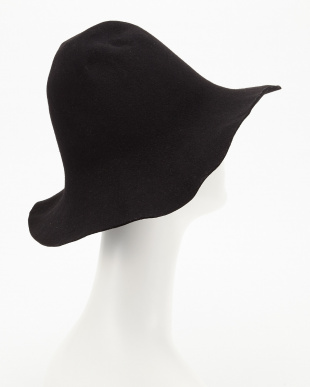 BLACK M/sh:tulip hatを見る