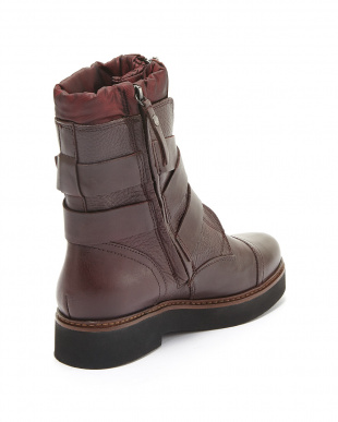 DK BURGUNDY 　ANKLE BOOTSを見る