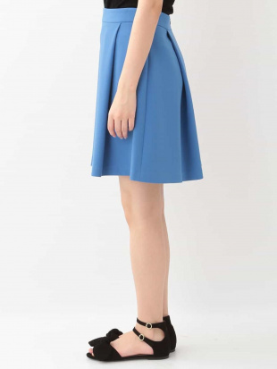 ブルー　TOILE DOUBLEタックデザインスカート TARA JARMONを見る