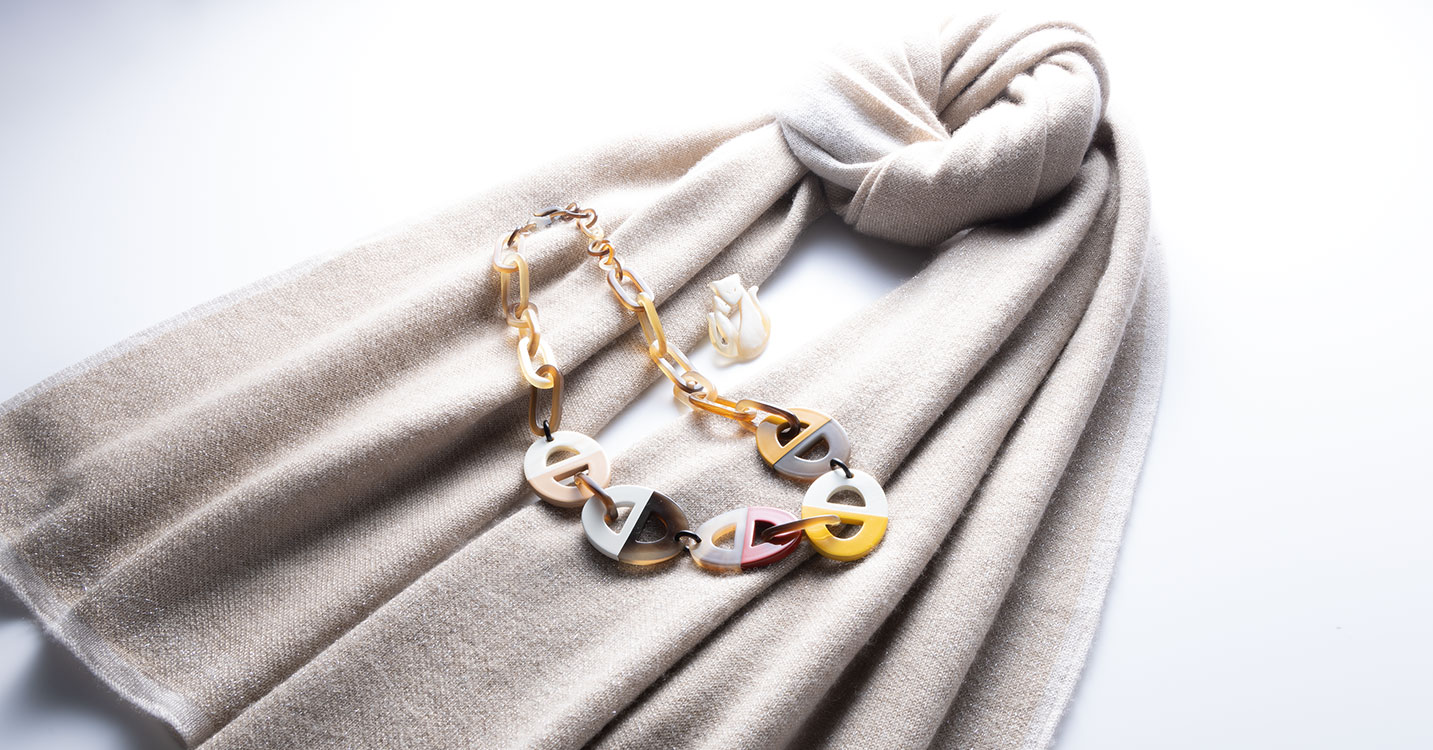 【セール】BASIC COLOR ITEMS -使えるベーシックカラーレディース のアイテム｜GLADD(グラッド) - 171139
